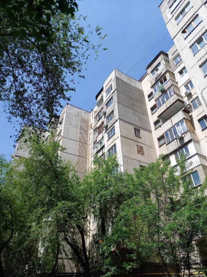 "Современный Уют" Квартира อัลมาตี ภายนอก รูปภาพ